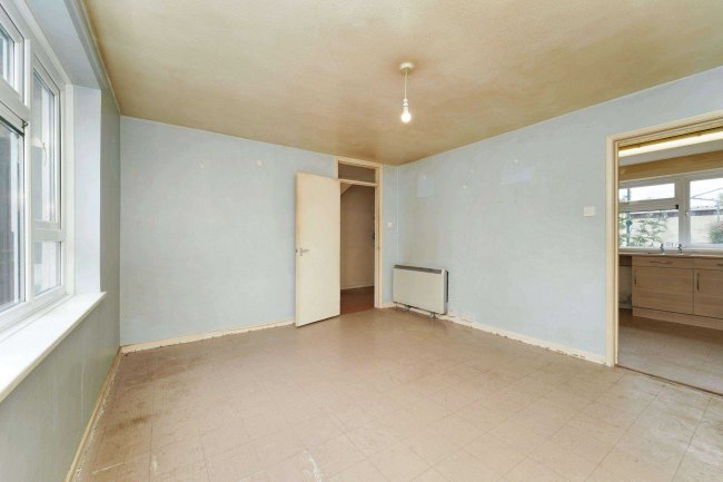 11 Harris Road, Ashton Keynes, Swindon, Wiltshire, SN6 6PQ 9