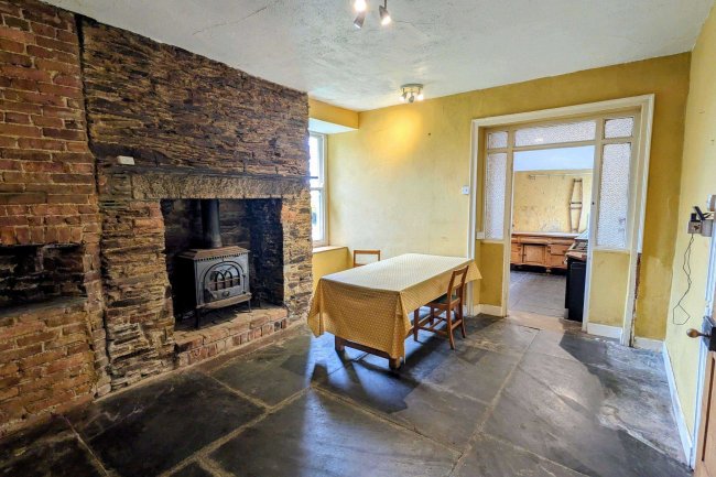 Weston House, Haye Road, Callington PL17 7JJ 4