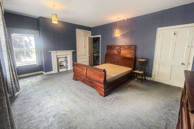 Weston House, Haye Road, Callington PL17 7JJ 4