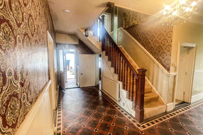 Weston House, Haye Road, Callington PL17 7JJ 4