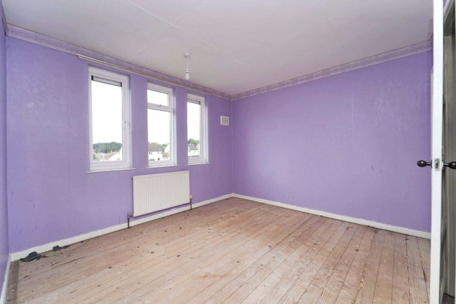 6 Barrow Green, Chippenham, Wiltshire, SN15 1BE 1