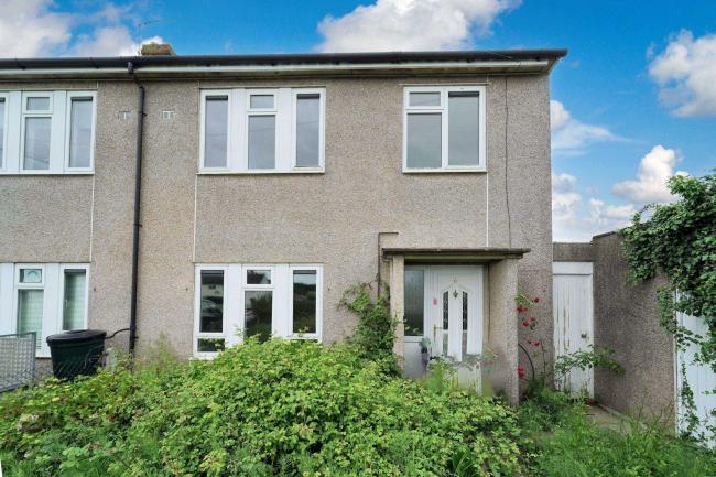 6 Barrow Green, Chippenham, Wiltshire, SN15 1BE 1