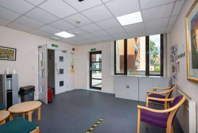 Unit 11, Beaux Arts Building, Manor Gardens, Holloway, London N7 6JT 8