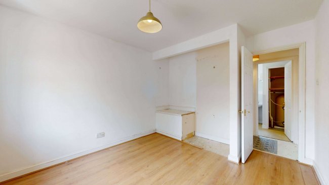 65 Springfield Place, New Malden KT3 3LP 1