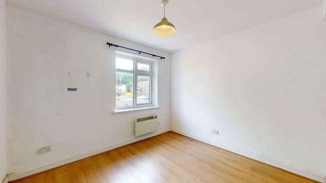 65 Springfield Place, New Malden KT3 3LP 1