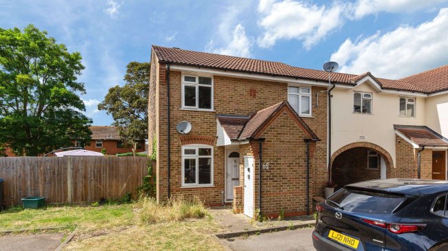 65 Springfield Place, New Malden KT3 3LP 1