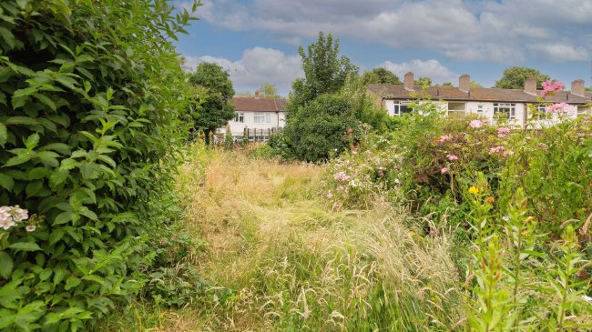 79 Darenth Road, Welling, Kent, DA16 3EG 1