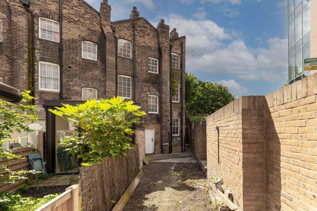 26 Park Street, London Bridge, London SE1 9EQ 7