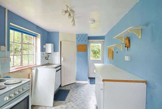 2 Cottage By The Mill, West Ashling, West Sussex PO18 8DT & Land by Cottage By The Mill together with rear garages 7