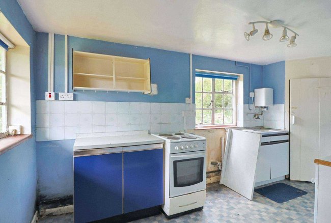 2 Cottage By The Mill, West Ashling, West Sussex PO18 8DT & Land by Cottage By The Mill together with rear garages 7