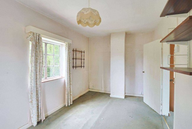 2 Cottage By The Mill, West Ashling, West Sussex PO18 8DT & Land by Cottage By The Mill together with rear garages 7