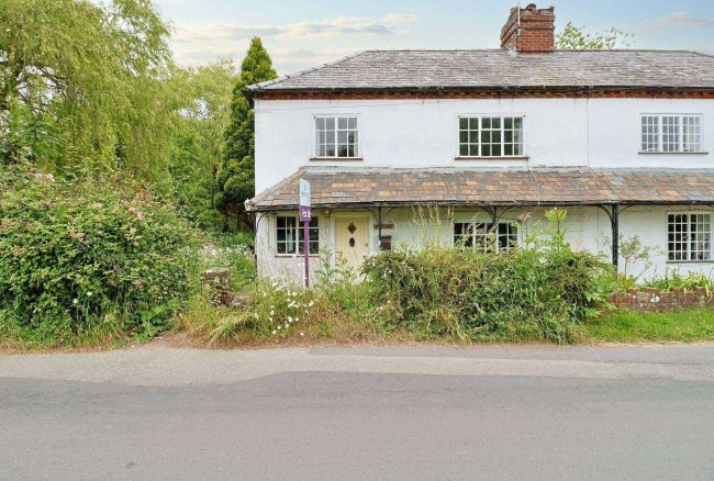 2 Cottage By The Mill, West Ashling, West Sussex PO18 8DT & Land by Cottage By The Mill together with rear garages 7