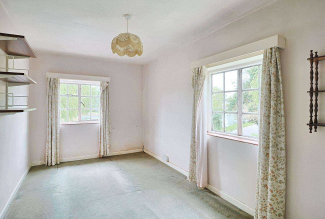 2 Cottage By The Mill, West Ashling, West Sussex PO18 8DT & Land by Cottage By The Mill together with rear garages 7