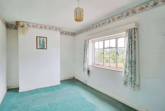 2 Cottage By The Mill, West Ashling, West Sussex PO18 8DT & Land by Cottage By The Mill together with rear garages 7