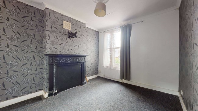 Flat B, 7 Farren Road, Forest Hill, London, SE23 2DZ 5