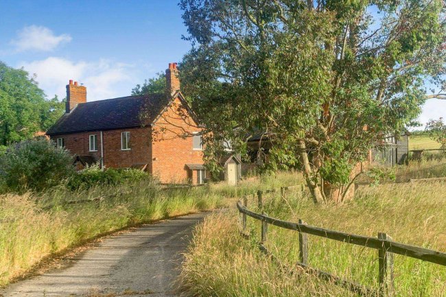 Appletree Cottage, Sutton Waldron, Blandford Forum, DT11 8PG 7