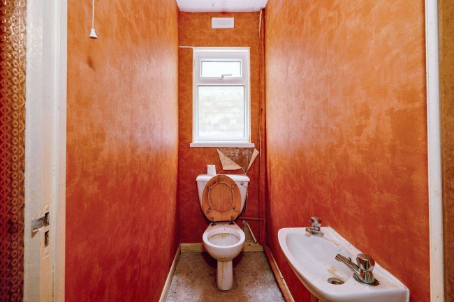 191 Broad Walk, Blackheath, London, SE3 8NG 5