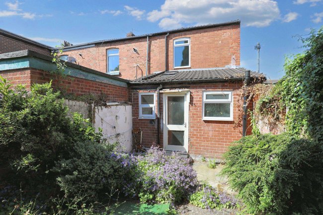 1 Gladstone Street, West Park, St Helens, Merseyside WA10 4NT 6