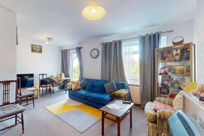 2 & 2a, Park Parade, South Road, Haywards Heath, West Sussex RH16 4LX 1