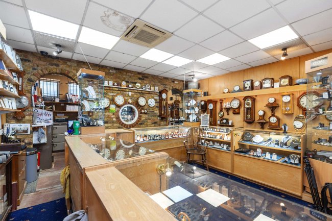 2 & 2a, Park Parade, South Road, Haywards Heath, West Sussex RH16 4LX 1