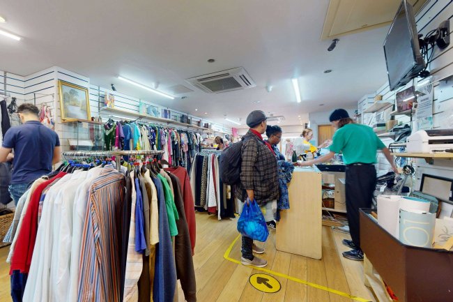 6 Blackstock Road, Finsbury Park, N4 2DL 5