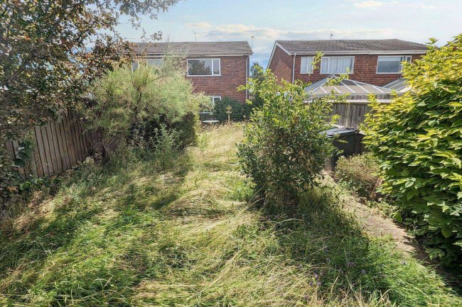 22 Peartree Walk, Yaxley, Peterborough, Cambridgeshire, PE7 3HQ 8