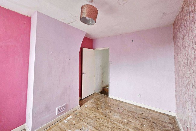 14 Derham Street, Blackburn, Lancashire BB2 3SZ 1