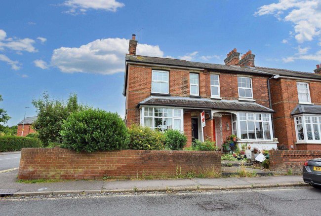 6 The Causeway, Great Baddow, Chelmsford, Essex CM2 7JX 7