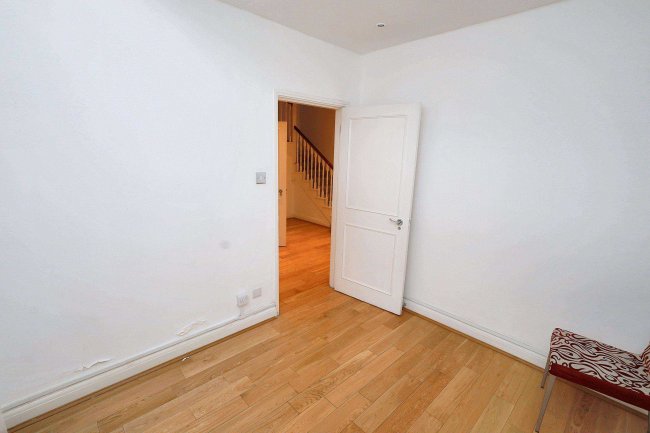 Flat D, 91 Blandford Street, Marylebone, London W1U 8AF 9