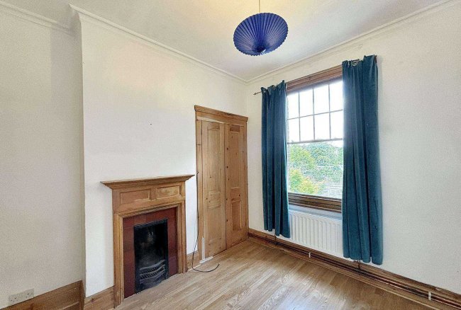 Flat 2, 39 St Pauls Avenue, Willesden, London NW2 5SS 3