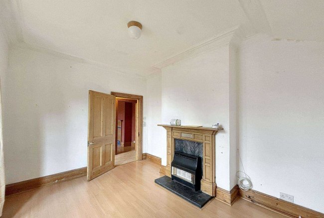 Flat 2, 39 St Pauls Avenue, Willesden, London NW2 5SS 3