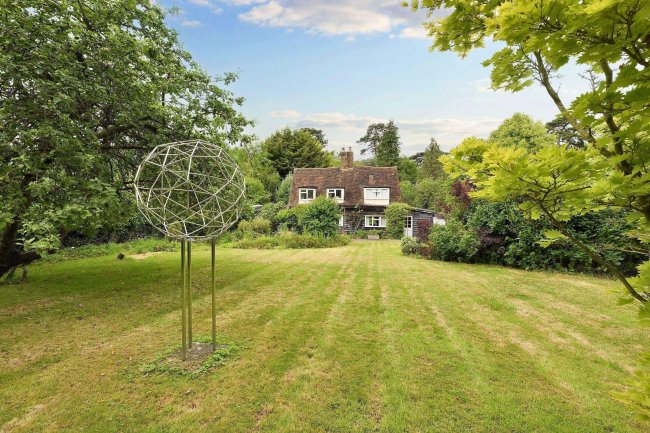 Mimms Cottage, 14 Wormley West End, Broxbourne, Hertfordshire, EN10 7QN 7