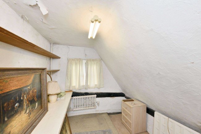 Mimms Cottage, 14 Wormley West End, Broxbourne, Hertfordshire, EN10 7QN 7