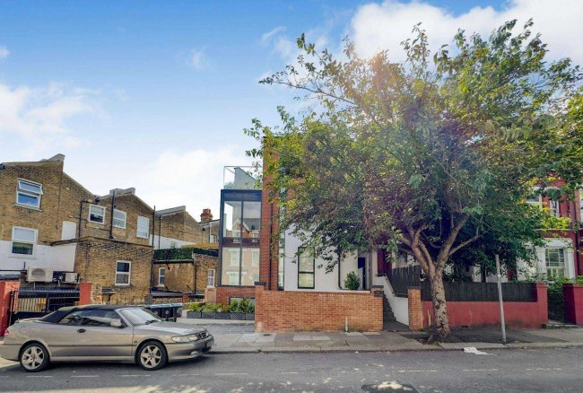 Freehold ground rents,
Flats 1,2 and 3 
Lorraine Lodge, 
1A Streatley Road, London NW6 7LJ 3
