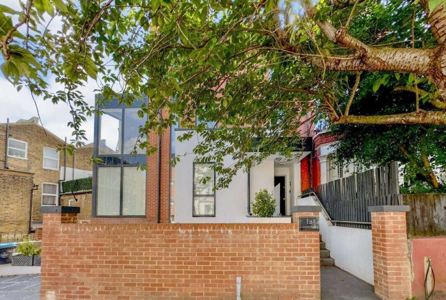 Freehold ground rents,
Flats 1,2 and 3 
Lorraine Lodge, 
1A Streatley Road, London NW6 7LJ 3