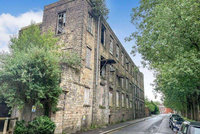 Knoll Mill, Wellington Road, Greenfield, Oldham, OL3 7AF 8