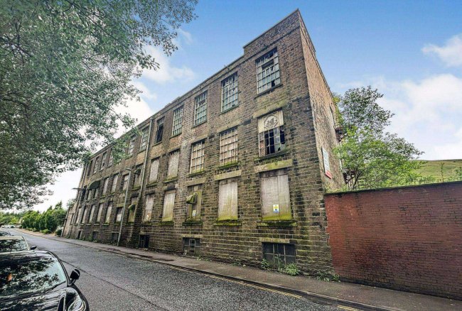 Knoll Mill, Wellington Road, Greenfield, Oldham, OL3 7AF 8