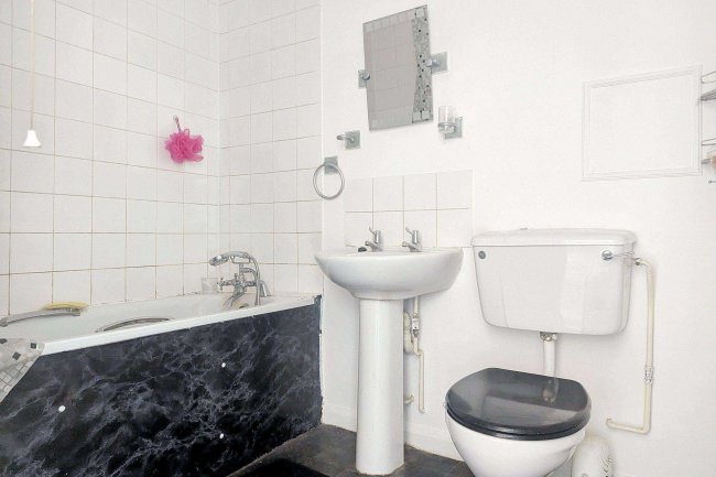 46 Chadwick Road, London SE15 4RA 5