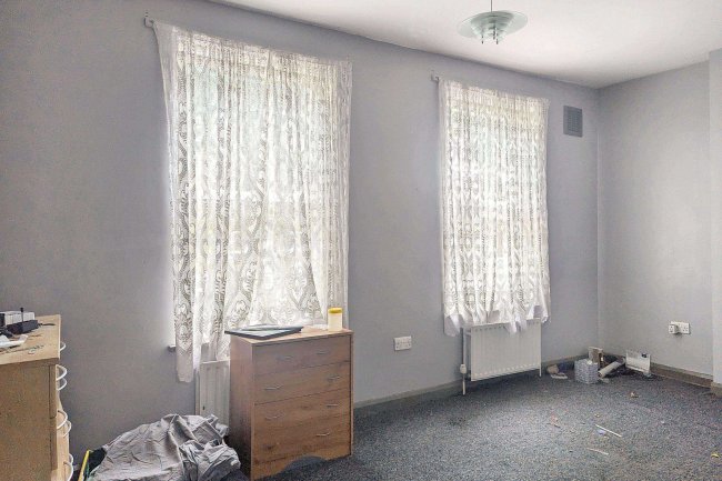 46 Chadwick Road, London SE15 4RA 5