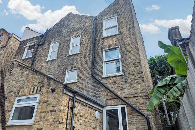 46 Chadwick Road, London SE15 4RA 5