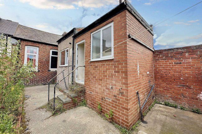 78 Neville Road, Pallion, Sunderland  SR4 6PU 6