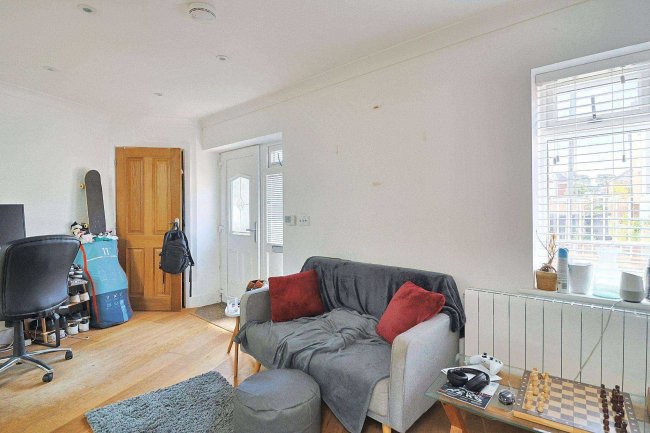 2a Acland Road, Bournemouth, BH9 1JJ 4