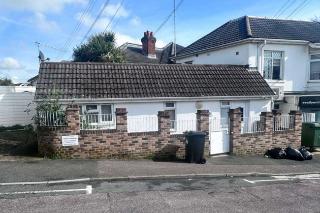 2a Acland Road, Bournemouth, BH9 1JJ 4