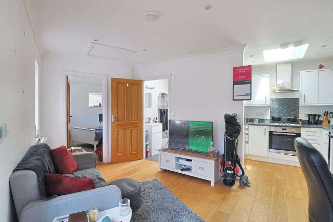 2a Acland Road, Bournemouth, BH9 1JJ 4