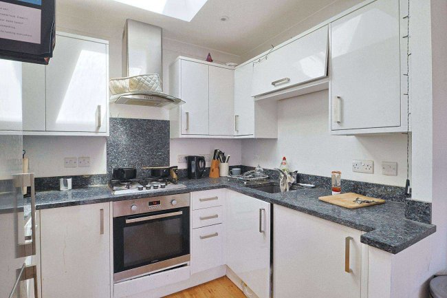 2a Acland Road, Bournemouth, BH9 1JJ 4