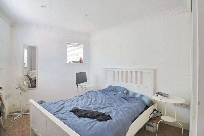 2a Acland Road, Bournemouth, BH9 1JJ 4