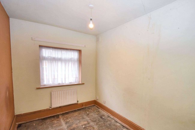 29 St. Columbas Close, Coventry, West Midlands, CV1 4BX 9