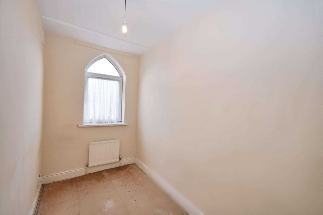 29 St. Columbas Close, Coventry, West Midlands, CV1 4BX 9