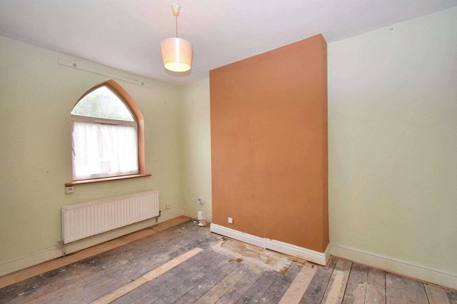 29 St. Columbas Close, Coventry, West Midlands, CV1 4BX 9