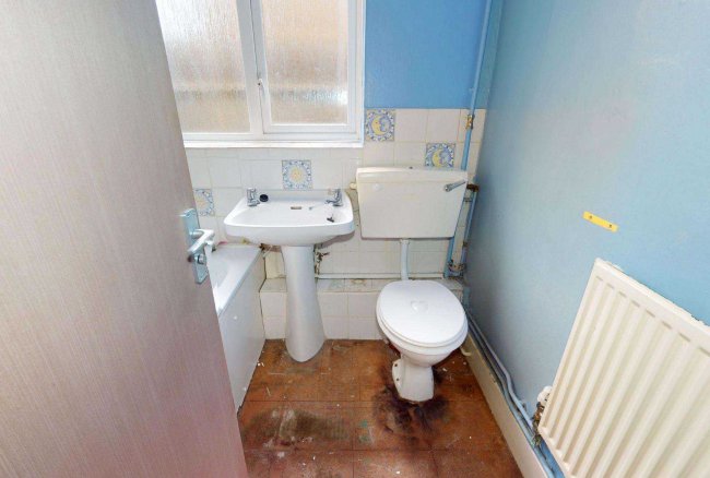 90 Nithdale Road, Plumstead, London SE18 3PD 4